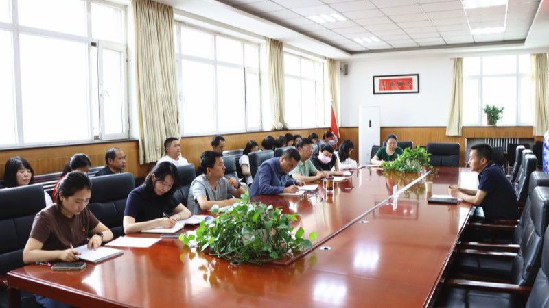 邓永胜到基层单位讲主题教育专题党课